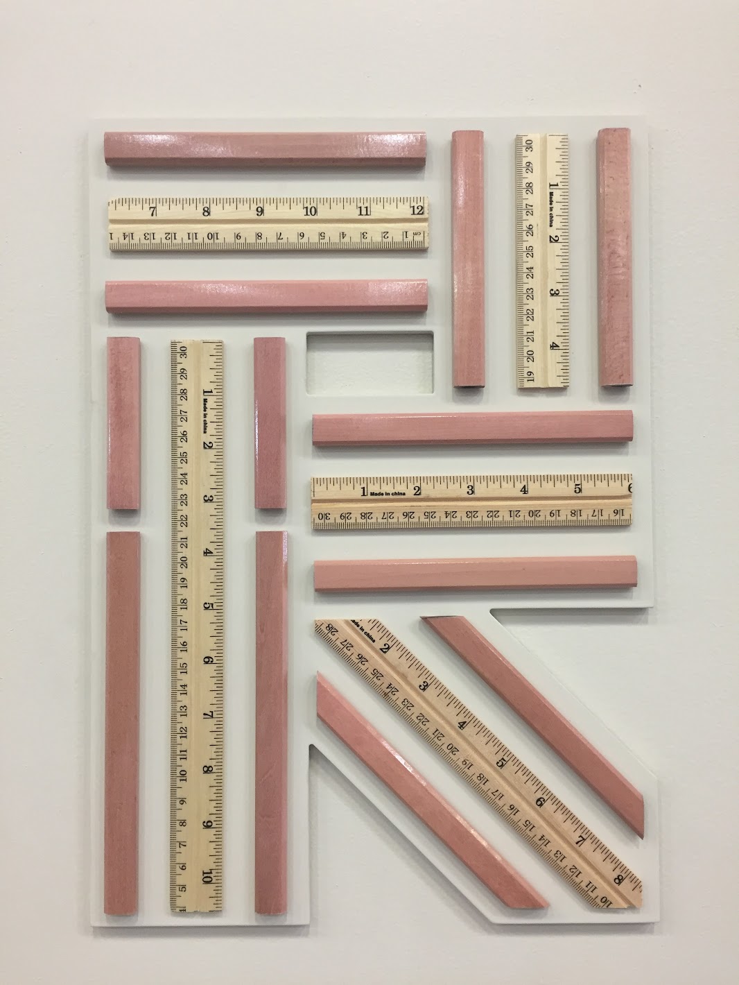 Geometric Arrangement of Erasers and Rulers
